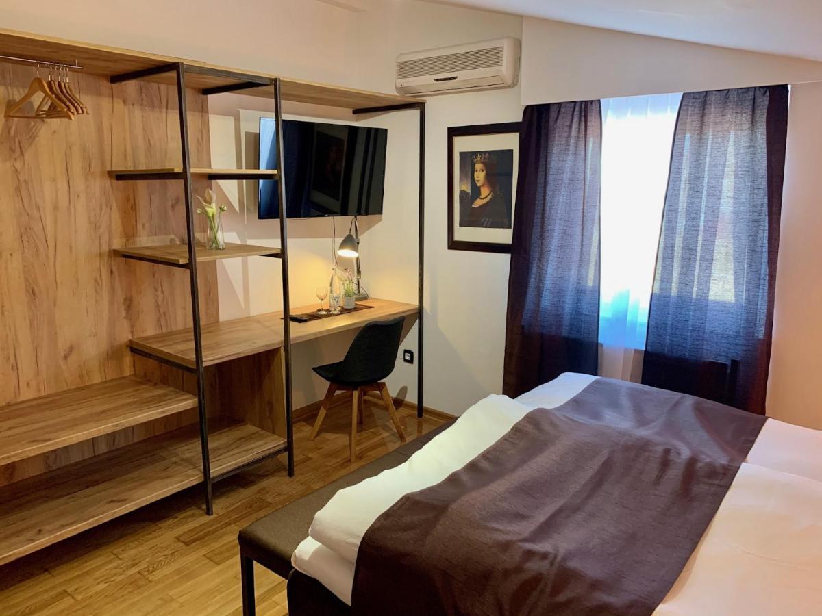 Motel Kiwi Grude Екстериор снимка