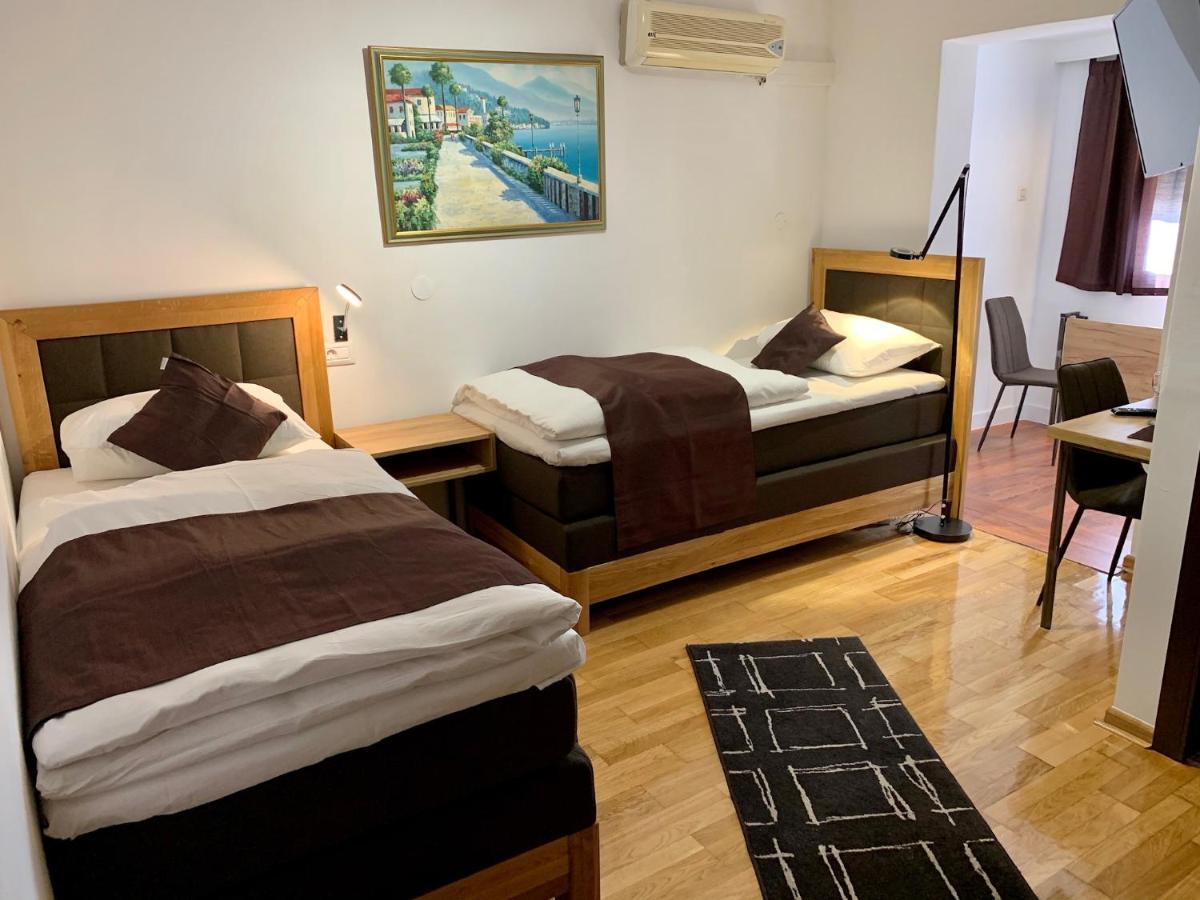 Motel Kiwi Grude Екстериор снимка