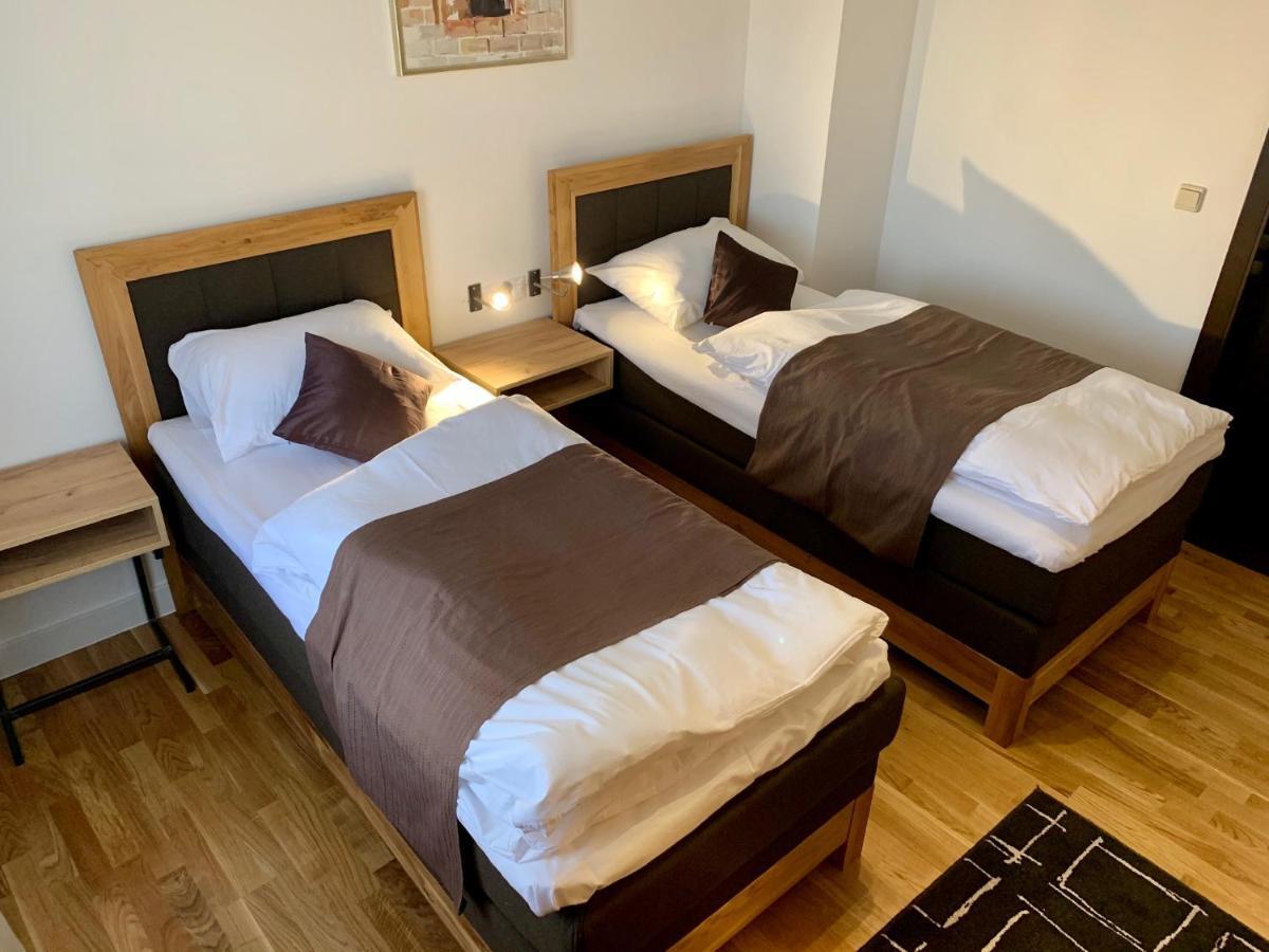 Motel Kiwi Grude Екстериор снимка
